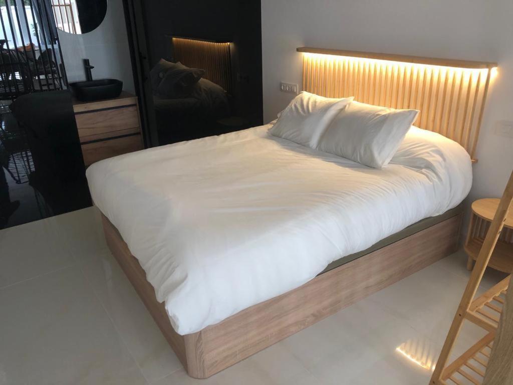 Suite Playamar Con Jacuzzi Torremolinos Exterior photo