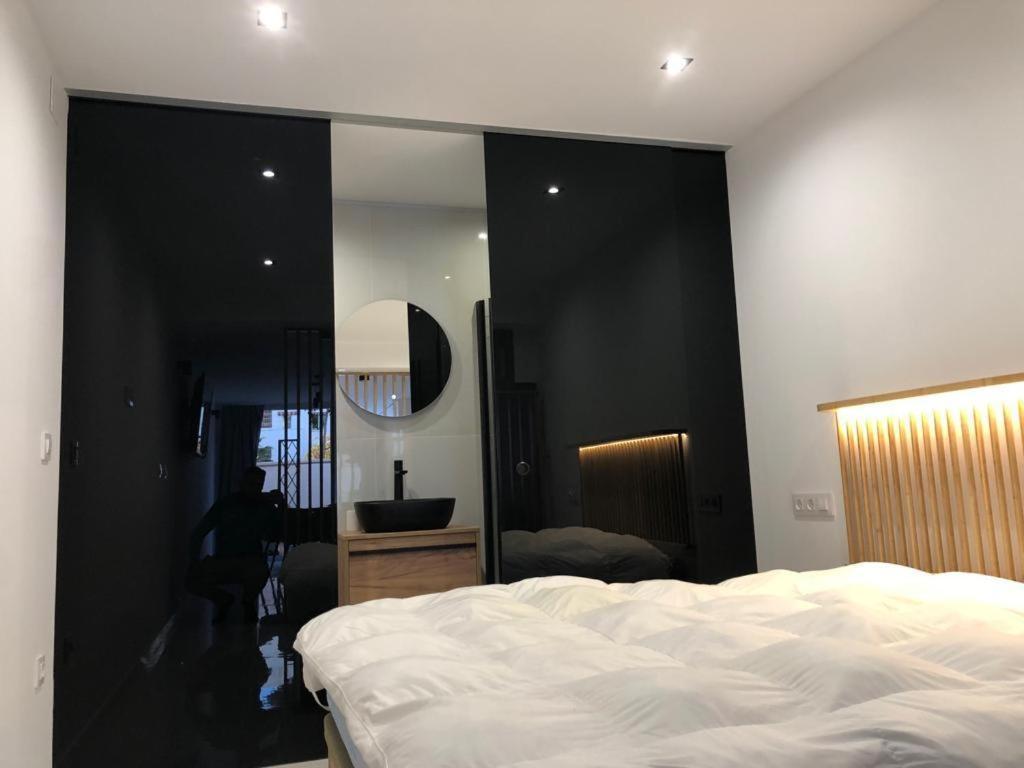 Suite Playamar Con Jacuzzi Torremolinos Exterior photo